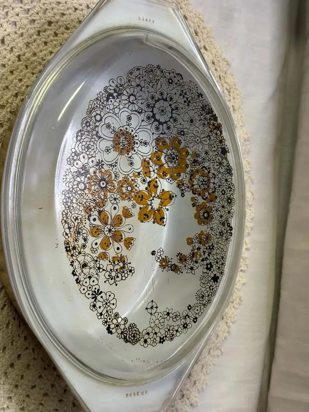 Vintage Pyrex Floral Bubble 2.5 Qt Beige Oval Casserole Dish Original Lid Only